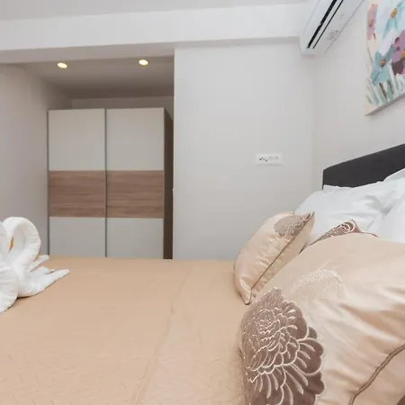 Luxury Lemon Sea & View Apartament