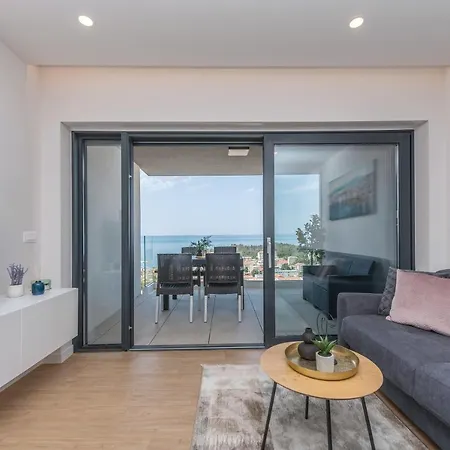 Luxury Lemon Sea & View Apartment