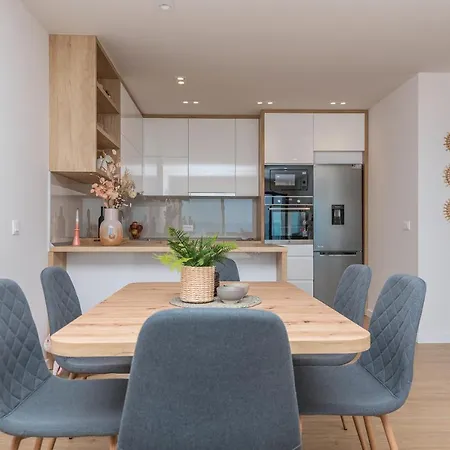 Luxury Lemon Sea & View Apartment *